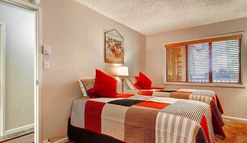 Condo, 2 Bedrooms, 2 Bathrooms