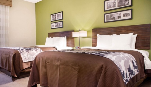 Room, 2 Queen Beds, Accessible, Non Smoking