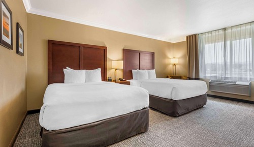 Standard Room, 2 Queen Beds, Non Smoking