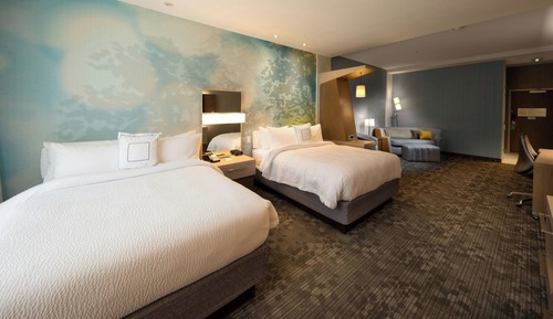 Room, 2 Queen Beds, Non Smoking (Hearing Accessible)