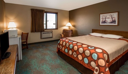 Standard Room, 1 Queen Bed