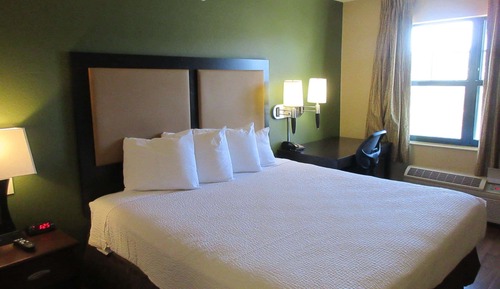 Standard Room, 1 King Bed, Non Smoking