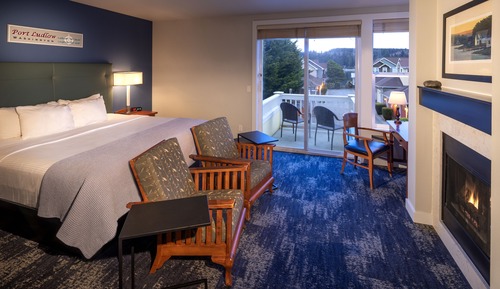 Standard Room, 1 King Bed, Balcony (Non View)