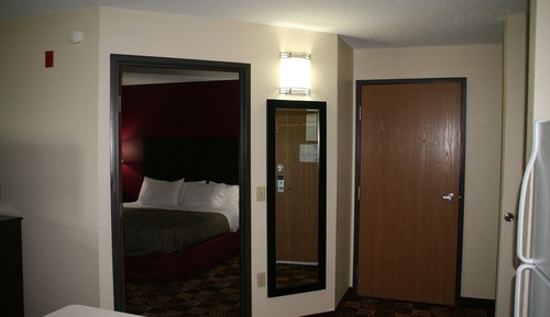 Luxury Suite, 1 King Bed, Non Smoking (One-Bedroom Suite)