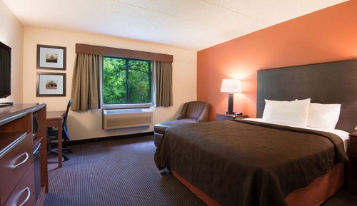 Suite, 1 King Bed, Non Smoking