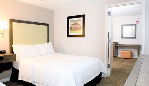 Suite, 2 Double Beds, Non Smoking