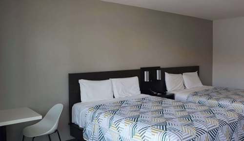 Deluxe Room, 2 Queen Beds, Smoking, Refrigerator & Microwave