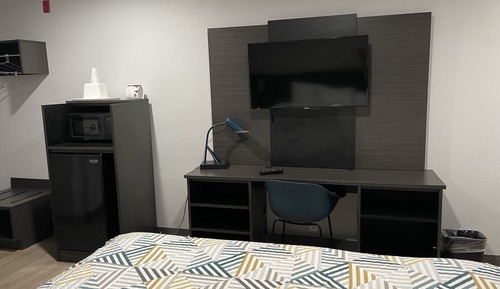 Deluxe Room, 1 King Bed, Accessible, Non Smoking