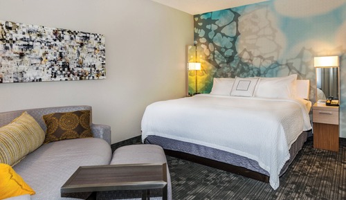 Room, 1 King Bed (Mobility/Hearing Access, Roll-in Shwr)