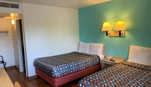 Standard Room, 2 Double Beds, Non Smoking