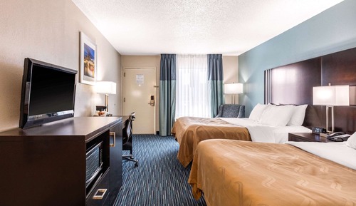Standard Room, 2 Queen Beds, Non Smoking