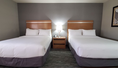 Deluxe Room, 2 Queen Beds, Non Smoking