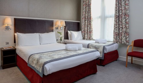 Standard Room, Multiple Beds, Non Smoking