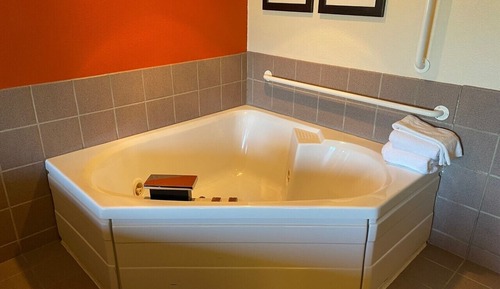 Studio Suite, 1 Queen Bed, Non Smoking