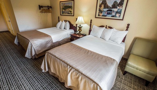Standard Room, 2 Double Beds, Non Smoking
