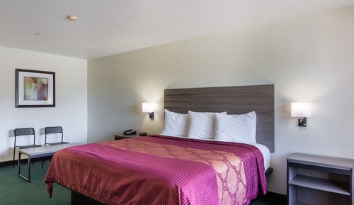 Premium Room, 1 King Bed