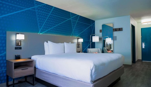 Standard Room, 1 King Bed, Non Smoking