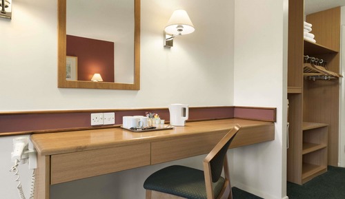 Room, 2 Twin Beds, Accessible, Non Smoking (Mobility)