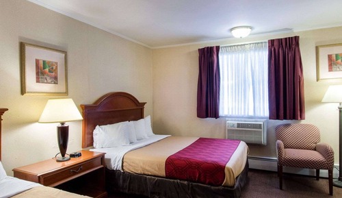Standard Room, 2 Queen Beds, Non Smoking