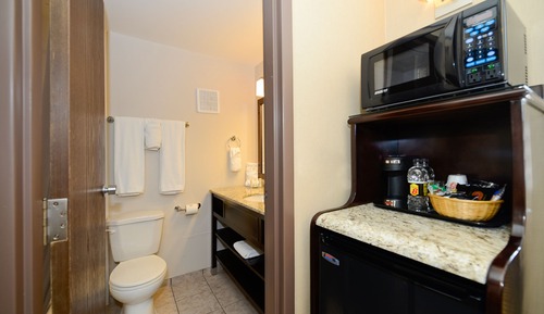 Efficiency, Double Room, 2 Double Beds, Kitchenette