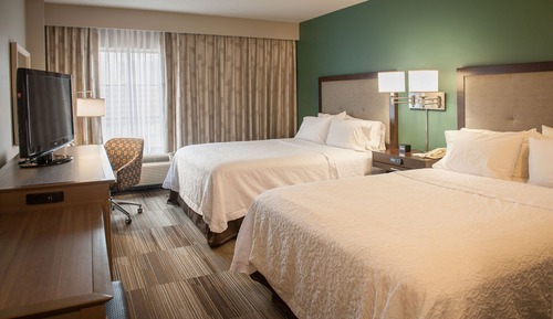 Two queen beds