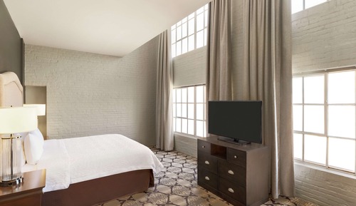 Suite, 1 King Bed with Sofa bed, Kitchen