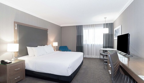 Studio Suite, 1 King Bed, Kitchenette