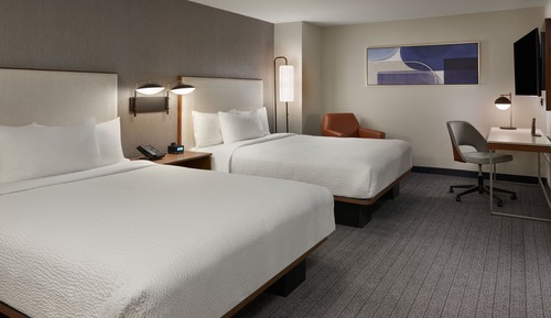Room, 2 Queen Beds, City View