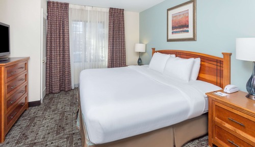 Suite, Multiple Beds (Two Bedroom Suite - One Queen and Two)