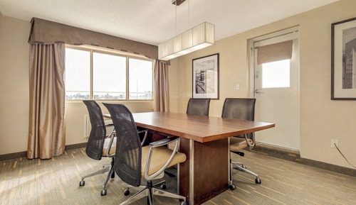 Executive Suite, 1 Bedroom (Boardroom)