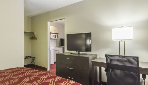 Suite, 1 Queen Bed with Sofa bed, Non Smoking