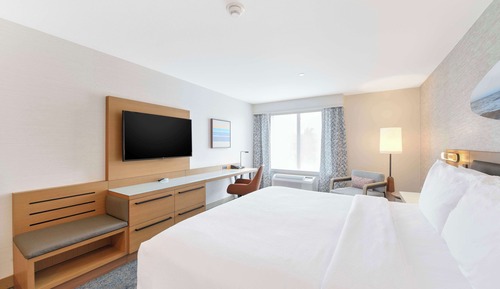 One King Bed