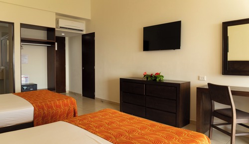 Deluxe Room, Balcony, Pool View