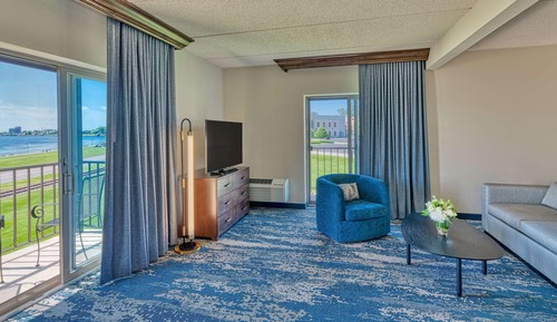 Deluxe Room, 1 King Bed with Sofa bed, Balcony, River View