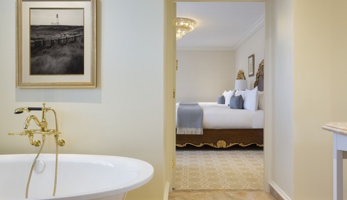 Premium Twin Room