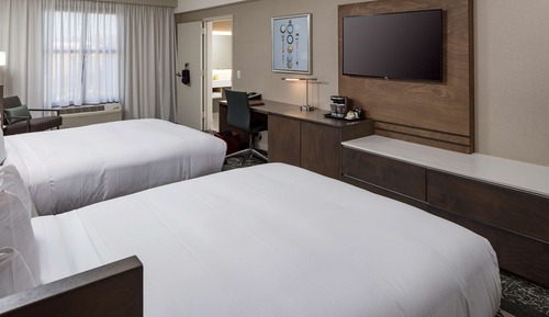 Room, 2 Queen Beds, Accessible, Non Smoking