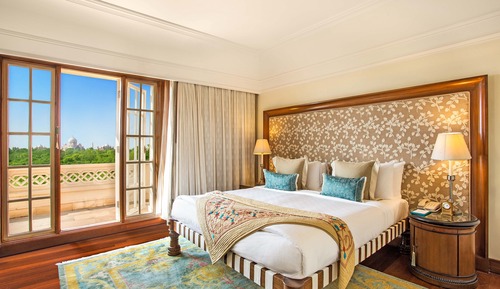 Deluxe Suite, Balcony