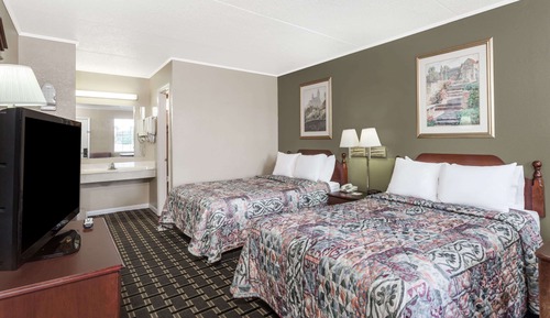Double Room, 2 Double Beds