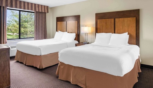 Standard Room, 2 Queen Beds, Non Smoking