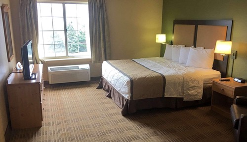 Suite, 1 King Bed with Sofa bed, Non Smoking