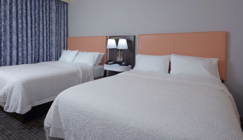 Room, 2 Queen Beds, Accessible (Hearing)
