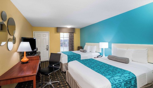 Standard Room, 2 Double Beds, Non Smoking