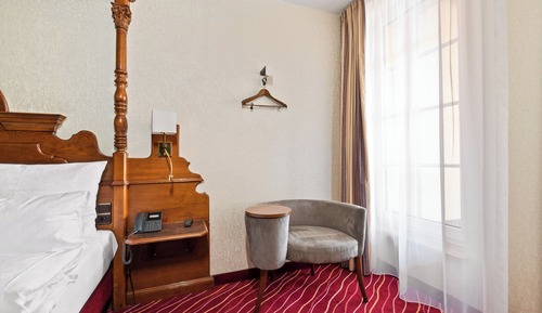 Club Double Room, Courtyard Area