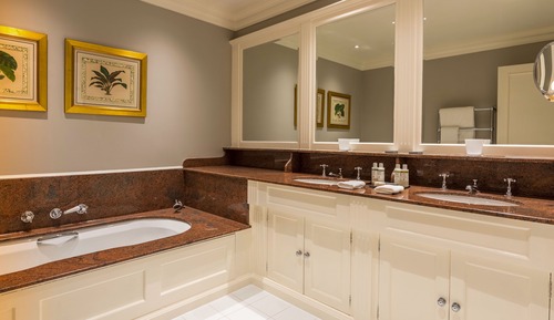 Suite (Coach House)