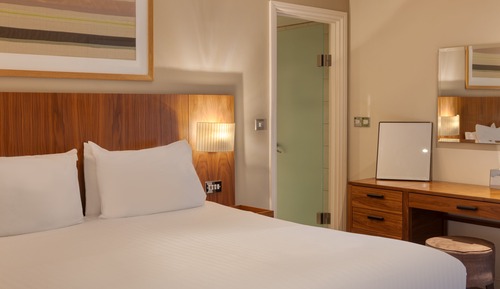 Standard Apartment, Multiple Beds, Non Smoking (Converts to 2 Twin Beds;with Sofabed)