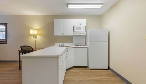 Deluxe Studio, 1 King Bed with Sofa bed, Non Smoking