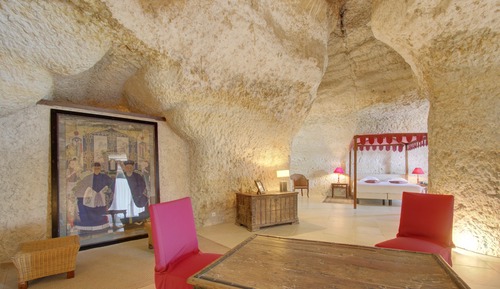 Signature Room