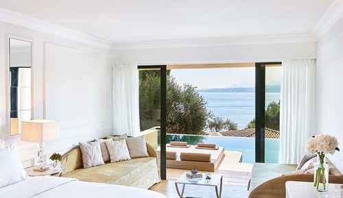 Swim Up Family Bungalow Open Plan