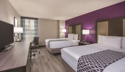 Room, 2 Queen Beds, Non Smoking