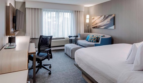 Room, 1 King Bed with Sofa bed, Non Smoking